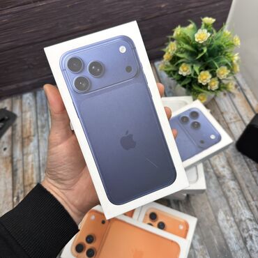 Apple iPhone: IPhone 17 Pro Max, Новый, 256 ГБ, Оранжевый, Зарядное устройство, Защитное стекло, Чехол, В рассрочку, 100 % — 7