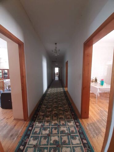 Həyət evləri və villaların satışı: 5 otaqlı, 235 kv. m, Orta təmir — 3