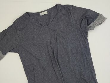 t shirty pod marynarkę: TXM, Women`s T-shirt, size S (EU 36)
