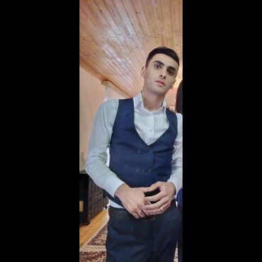 baki budapest bilet qiymetleri: Salam. iş Axtarıram, Muhavize işi Tecrubem Var, Herbi Biletim Var