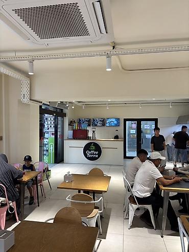 Чай, кофе, напитки: Продается Кофейная точка Coffee Terra — полностью оснащённый бар для — 4