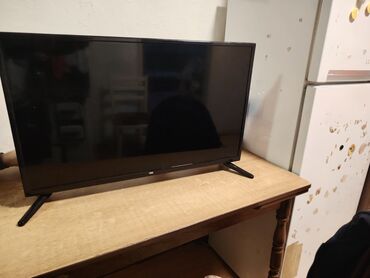 Televizori: LED TV VOX – 32 inča (80 cm) - Ekran: LED, dijagonala približno 32" — 4