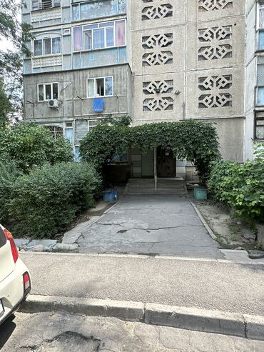 продается орошаемая земля в жайылско районе алтыр будёновка 5 40 гектар цена договорная с довой проблем нету оформление сразу: 3 бөлмө, 72 кв. м, 105-серия, 1 кабат, Эски ремонт