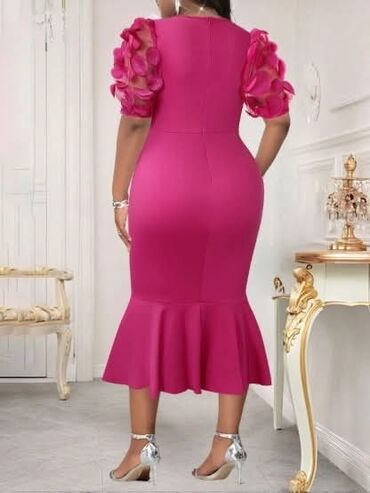 Haljine: Cena 3400din Vel 0XL,1XL,2XL,3XL,4XL Poručuje se, isporuka za nedelju — 11