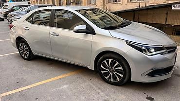 jon deer: Toyota Corolla: 2020 г., 1.8 л, Вариатор, Электромобиль, Седан — 6