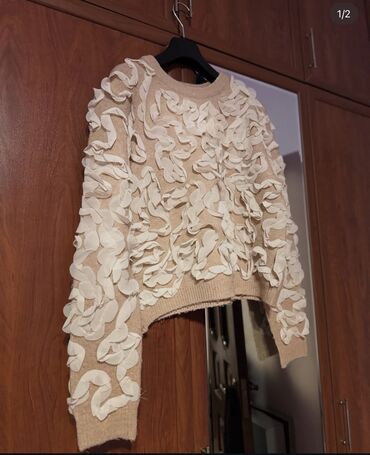 Верхняя одежда: Zara S/M/L olcu