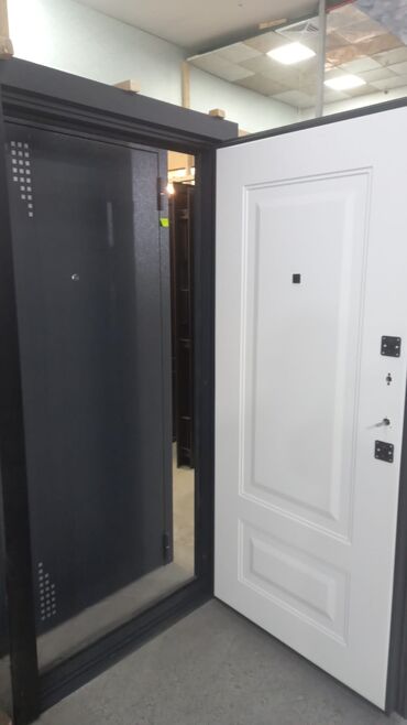 Giriş qapıları: Yeni Giriş qapısı Zamok və çərçivə ilə, Zəmanətli, Pulsuz quraşdırma, Pulsuz çatdırılma, Ünvandan götürmə, Rayonlara çatdırılma — 11