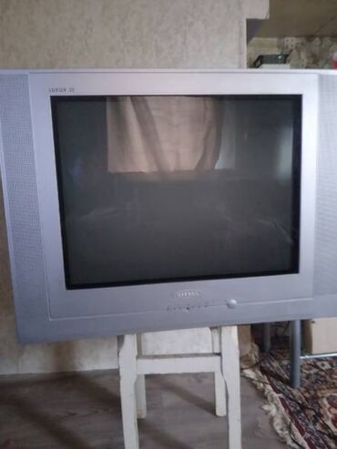 пульт для телевизора hitachi: ДАРОМ !! Продам кинескопный телевизор Витязь LUXOR 25 б/у. В