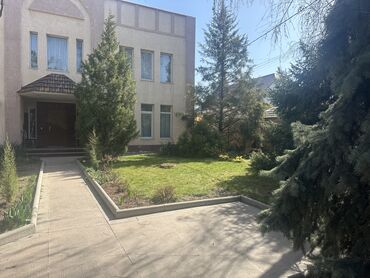 продаю дом в городе бишкек: Дом, 295 м², 8 комнат, Собственник, Евроремонт