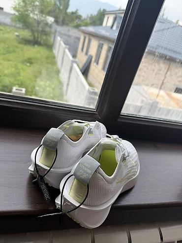 lebron 20: Кроссовки Nike для бега/тренировок Оригинал размер 39 ( новая) - — 2