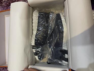 Кроссовки и спортивная обувь: Кроссовки:Hermes - Модель: низкие кроссовки из кожи и замши - Цвет at lalafo.kg — 8 Кроссовки и спортивная обувь: Кроссовки:Hermes - Модель: низкие кроссовки из кожи и замши - Цвет — 8