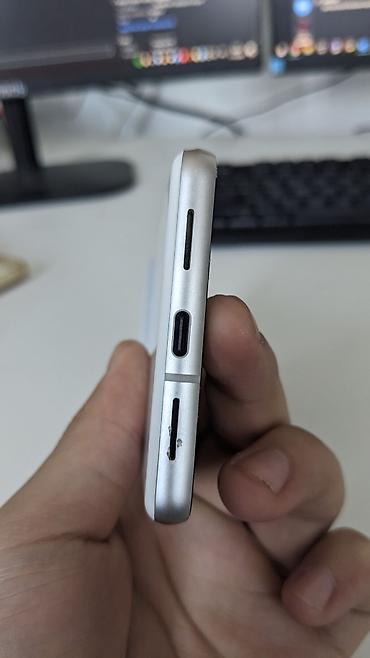 google pixel 10: Google Pixel 7, Б/у, 128 ГБ, цвет - Серебристый — 1