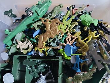 oyuncak masinlar: Əsgərtəyyarə soldat samalyot tank herbi masinlar fiqurlar солдатики — 5