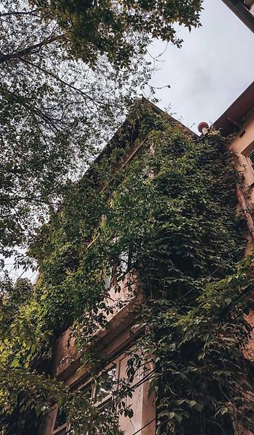 Продажа квартир: 4 комнаты, 100 м², Сталинка, 2 этаж, Евроремонт at lalafo.kg — 3 Продажа квартир: 4 комнаты, 100 м², Сталинка, 2 этаж, Евроремонт — 3