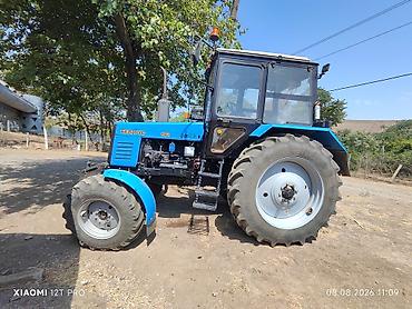r15 disk 4 bolt: 1525 saat işliyib zavodu super vəziyyətdədi ildə 2023 çil Belarus 892 — 3
