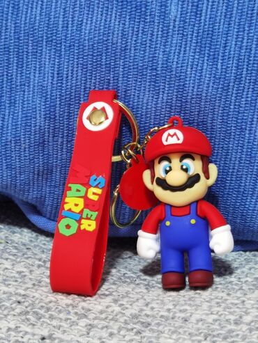 tech fleece deca: Super mario privezak.
idealno kao suvenir ili poklon!