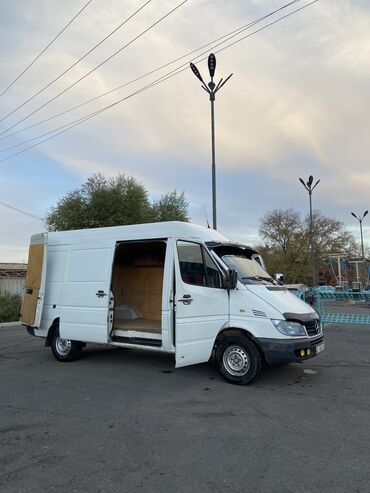 бусы и серьги: Mercedes-Benz Sprinter: 2003 г., 2.2 л, Механика, Дизель, Бус