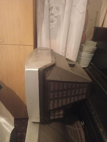 Klassik CRT televizor – GVC marka, gümüşü korpus. Xüsusiyyətlər: - — 2