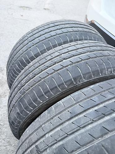 175 65 15: 185/65/ R15….Yol şinləri dəsti – 3 ədəd
İdeal vəziyyətdə — 2