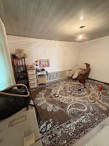 Продажа коттеджей и домов: В центре города Кант Продаются дом Участок 10 соток + магазин, 3 at lalafo.kg — 10 Продажа коттеджей и домов: В центре города Кант Продаются дом Участок 10 соток + магазин, 3 — 10