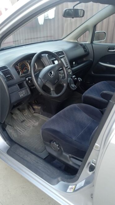 Honda: Honda Stream: 2002 г., 0.2 л, Механика, Бензин, Минивэн — 4