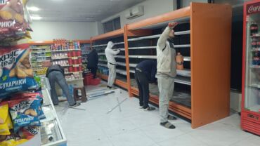 Soyuducu vitrinləri: Türkiye istehsali olan Südlük vitrin soyuducular. 2,3,4,5 metrelik — 12