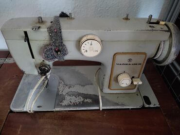 мир техники: Швейная машина Chayka, Электромеханическая