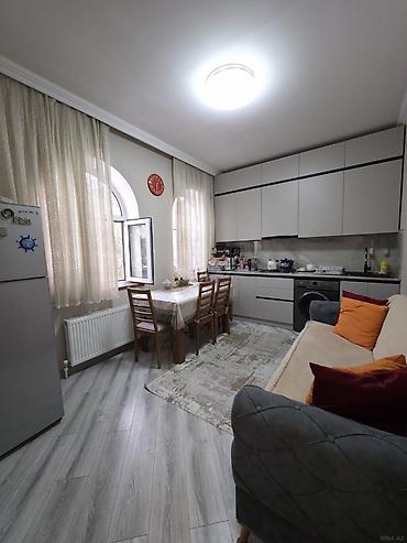 Продажа домов: 2 mertebeli 8 otaqlí monilit ev satílír 2.5 sotda.Razinde Yaver Eliyev — 5