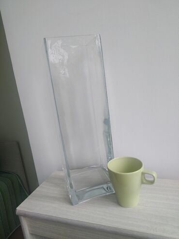 стеклянные вазы для декора: Ваза стекло, Турция. Высота 40см, бока 12,5см. Основание квадратное