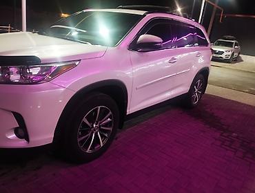 highlander 2018: Toyota Highlander: 2018 г., 3.5 л, Автомат, Бензин, Внедорожник — 3