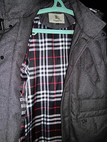 Куртки: Продаю оригинальную классическую зимнюю куртку Burberry, брал за 300$ — 2