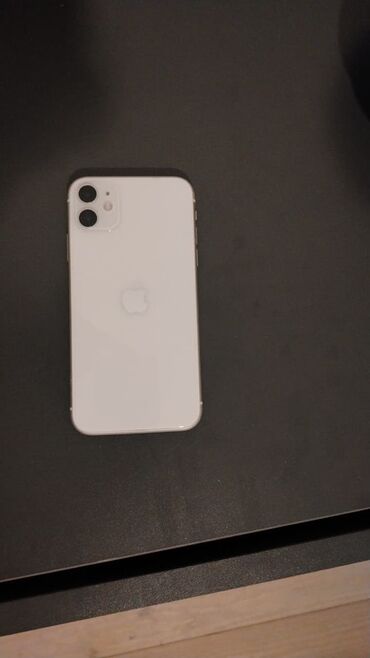 su filterləri: IPhone 11, Ağ, Face ID