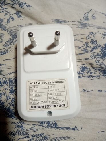 Alcatel: Alcatel pametni telefon (model 6025D) Glavne karakteristike: - Ekran — 27