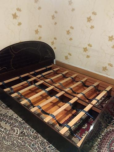Çarpayılar: İki nəfərlik taxt çarpayı karkası - Material: taxta karkas, qara — 2