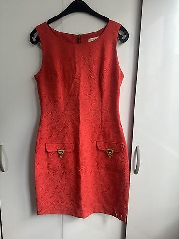 Dəstlər, kostyumlar: Qadın geyimləri dəsti Her biri 20 manatdır içinde tezeside var — 5