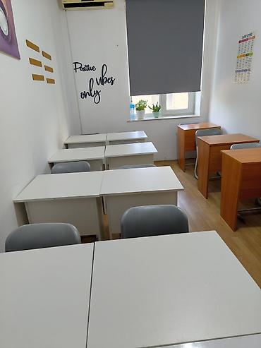 ofis kresloları ucuz: Stul satilirOfis üçün yazı/iş masası və ziyarətçi stulu dəsti unvan — 5