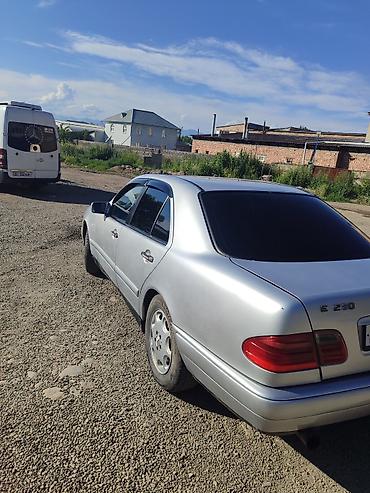 e60 m5: Mercedes-Benz E-Class: 1996 г., 2.2 л, Механика, Бензин, Седан — 3