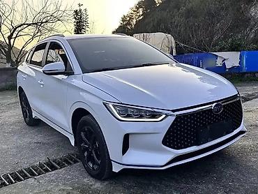 BYD: BYD E2: 2021 г., Автомат, Электромобиль, Лифтбек — 2