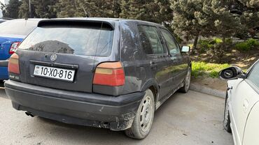 wolksvagen jetta: Volkswagen Golf: 2 l | 1992 il Hetçbek