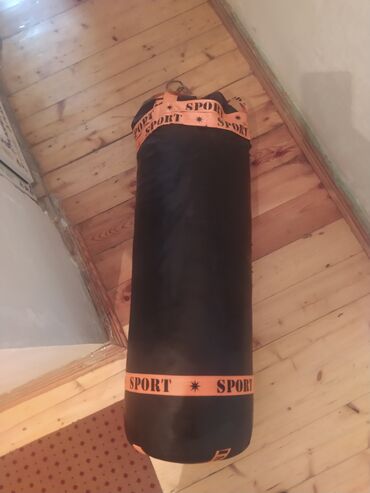 boks paltarı: Boks kisesi boyu 1 m 20 sm tecili satiram pul lazimdir