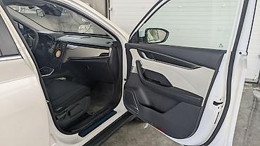 JMEV: JMEV EX5: 2021 г., Электромобиль, Кроссовер — 11