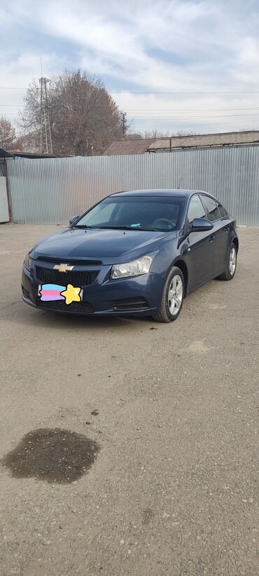 Chevrolet: Chevrolet Cruze: 2010 г., 1.6 л, Механика, Бензин, Седан