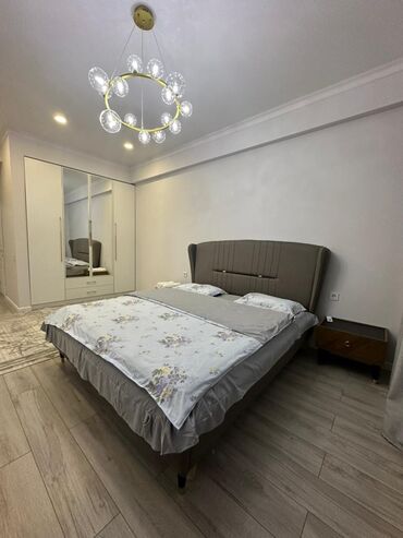 Посуточная аренда квартир: 3 комнаты, Банные принадлежности, Бронь, Парковка — 10