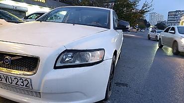 Volvo: Volvo S40: 2 l | 2011 il 171000 km Sedan — 6