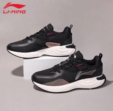 трекинговый обувь: Новые женские кроссовки Li-Ning. Заказали для себя из Китая, но не