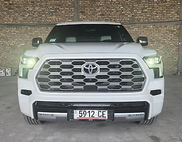 subaru ou: Toyota Sequoia: 2024 г., Гибрид, Внедорожник — 3