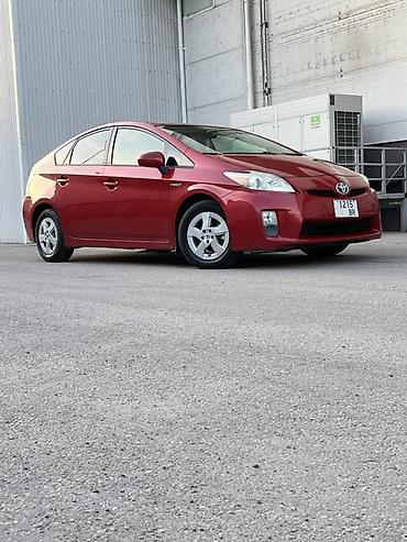 Toyota: Toyota Prius: 2011 г., 1.8 л, Вариатор, Гибрид, Хэтчбэк — 1