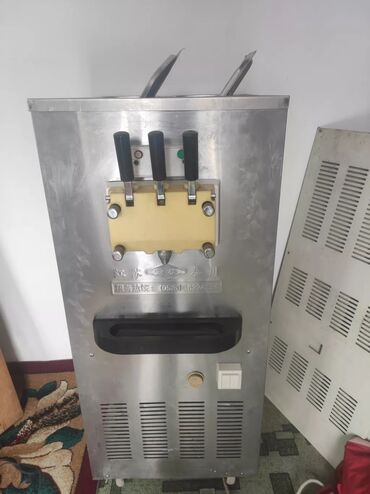 оборудование мороженое: Продаётся аппарат для мягкой мороженое модель:Фиргамат 3х фазный