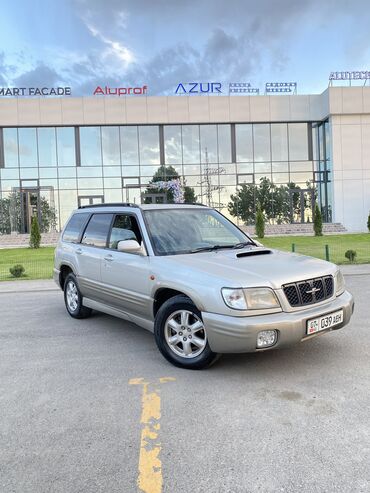 Subaru: Subaru Forester: 2001 г., 2 л, Автомат, Бензин, Внедорожник