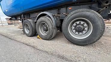 Прицепы и полуприцепы: Прицеп, Самосвал, Б/у — 11